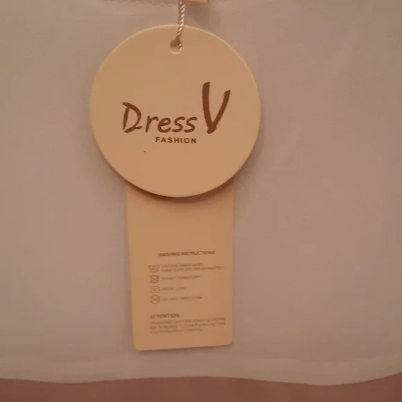 Dress - Picture 3 of 4